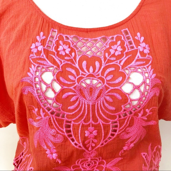 Jun & Ivy Red Pink Floral Embroidered Eyelet Shirt - Picture 3 of 7